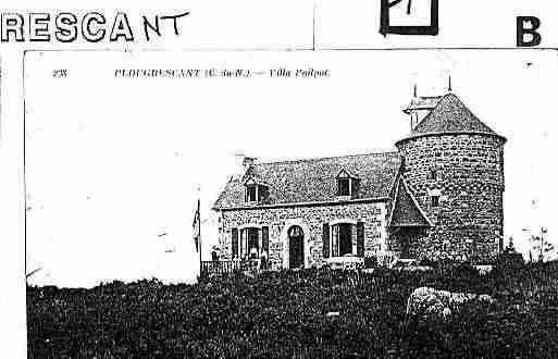 Ville de PLOUGRESCANT Carte postale ancienne